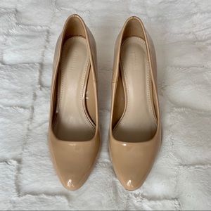 6.5 Beige/Tan Heels